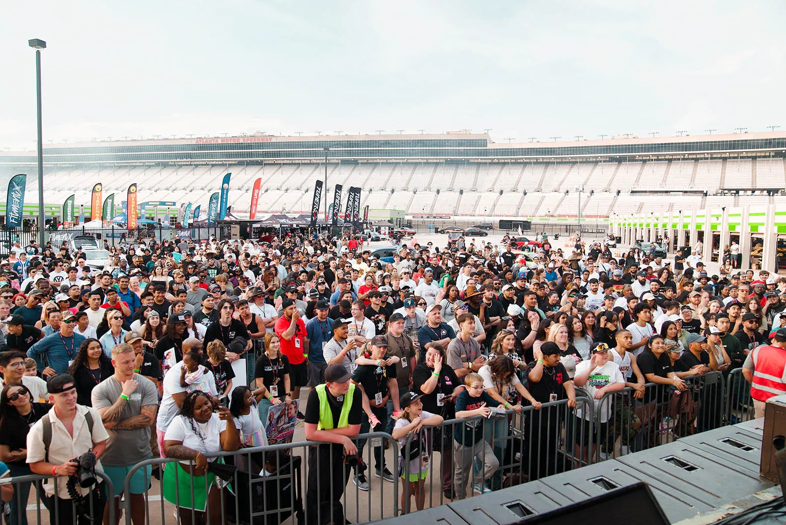 DJ Knotts Performance Close-up